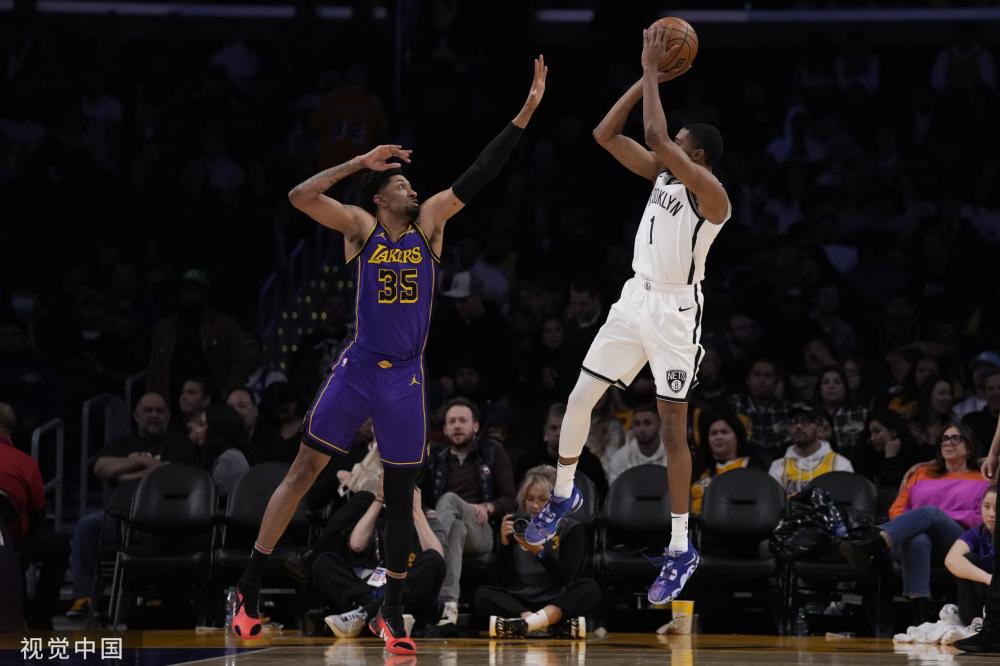 与观众一起 与观众一起